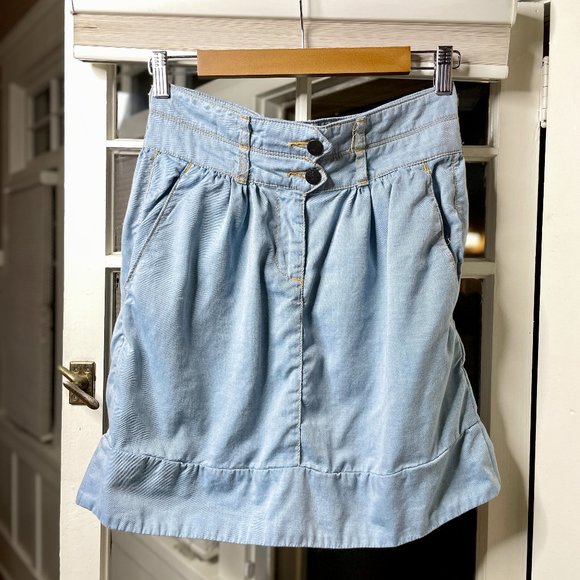 Lux Dresses & Skirts - Lux Denim Midi Skirt with Pockets Size 4
